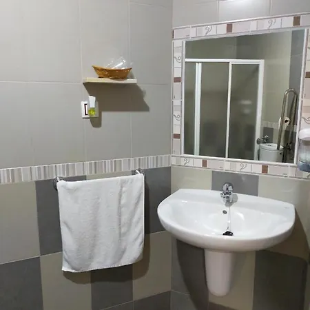 Banderas Pensión Fuensanta de Martos